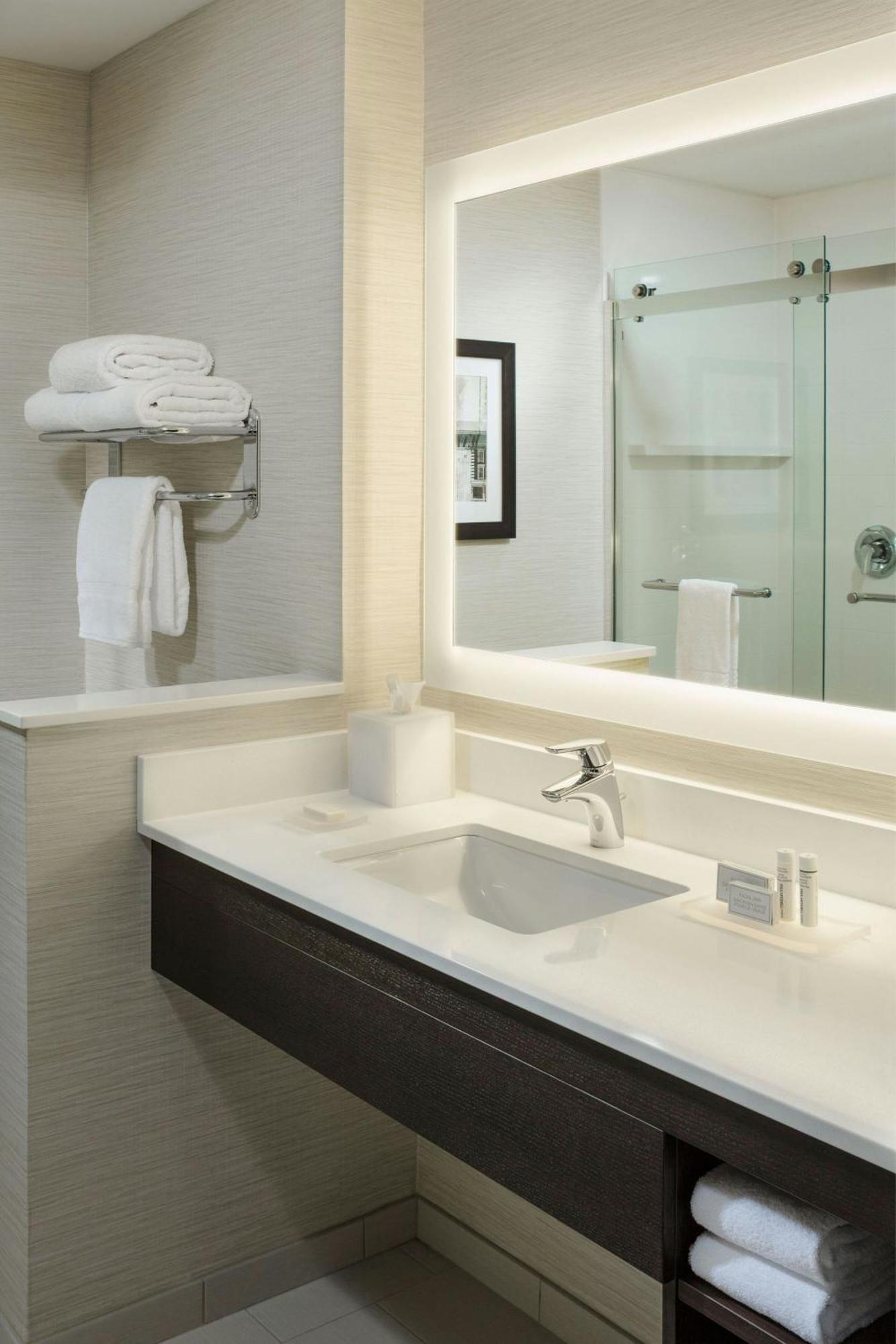 Fairfield By Marriott Waterbury Stowe Exterior foto