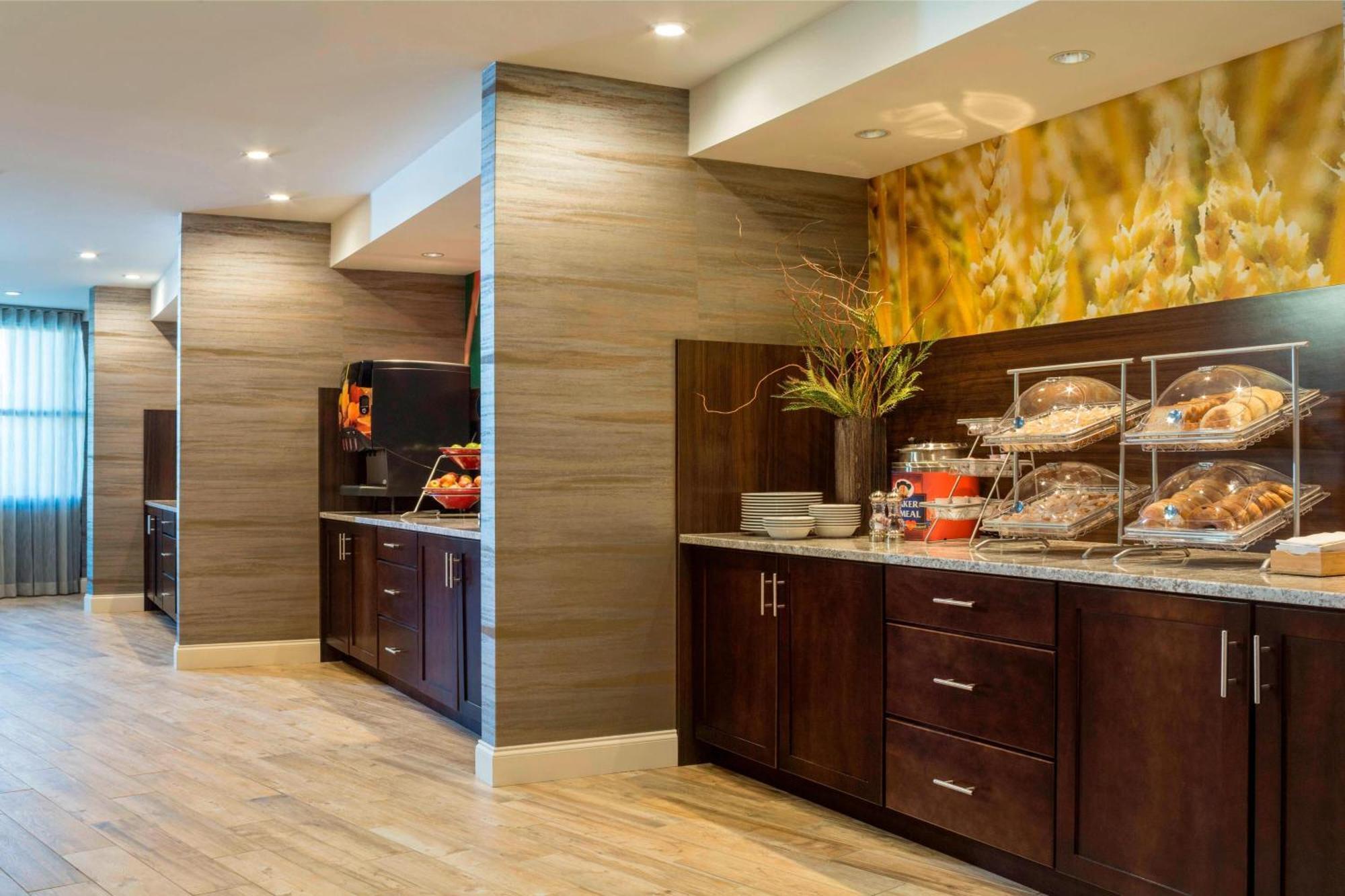Fairfield By Marriott Waterbury Stowe Exterior foto